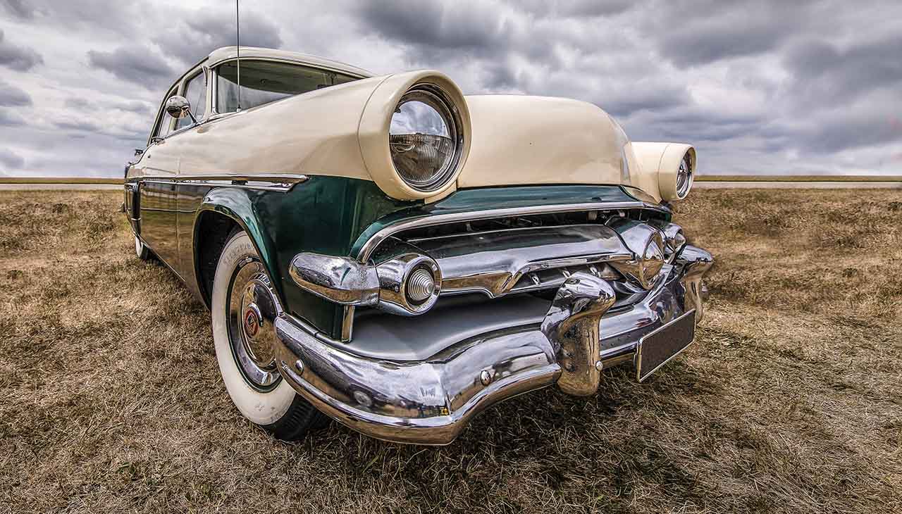 Revivamos la Elegancia de los Clásicos con Estos 10 Consejos para Restaurar Autos Clásicos